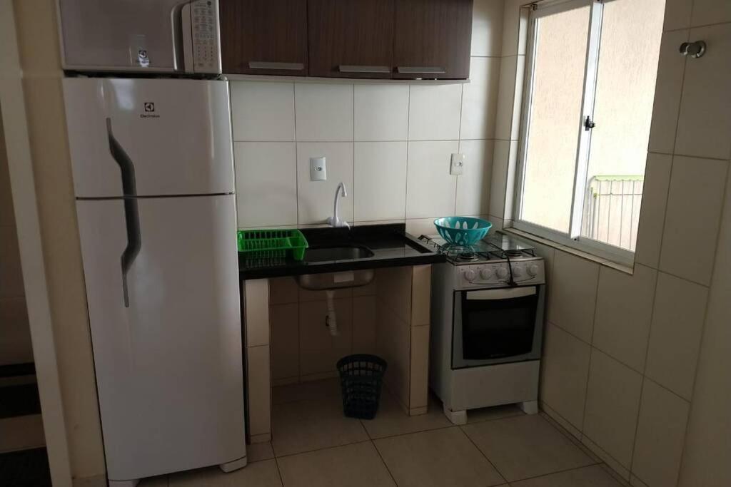 דירות בומבינאס Residencial Melfi 3 Ap 3 מראה חיצוני תמונה